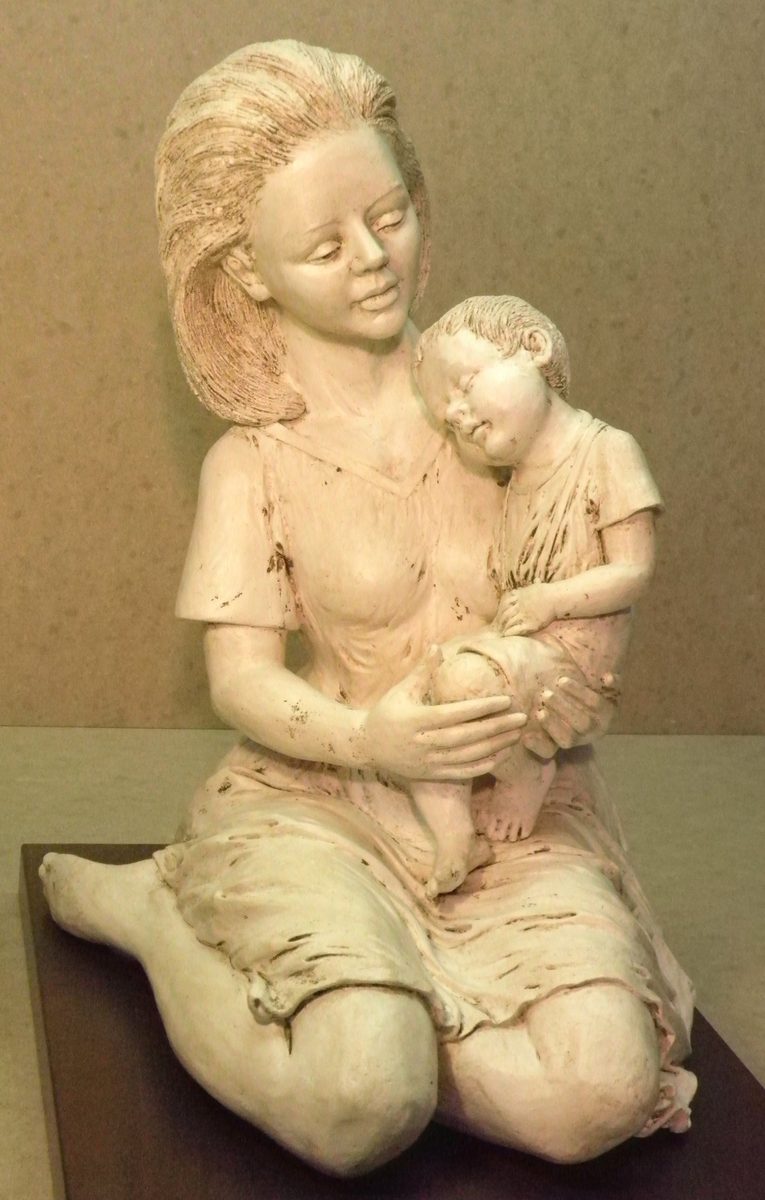 Opera figurativa in ceramica